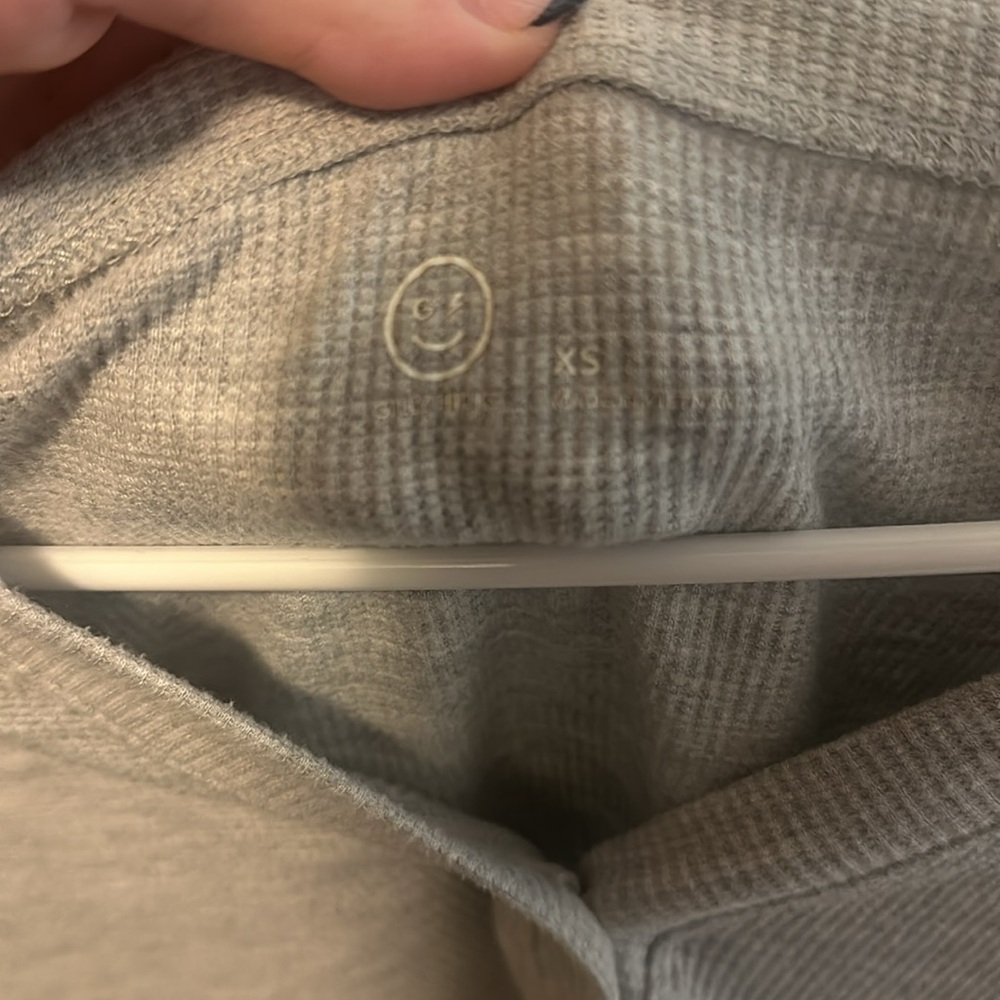 Hollister/Gilly Hicks sweater, grey, xs - Picture 4 of 4
